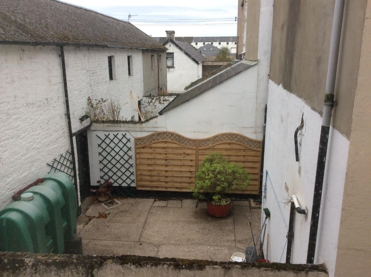An Caislean Incorporating Corratavey Hotel Ballycastle Exterior photo